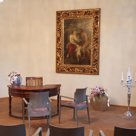 拉本斯泰因城堡酒店